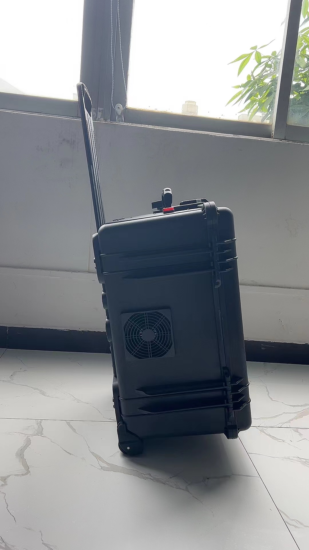 滦南手拉箱型移动通信干扰器
